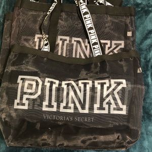 Victoria’s Secret pink store shopper